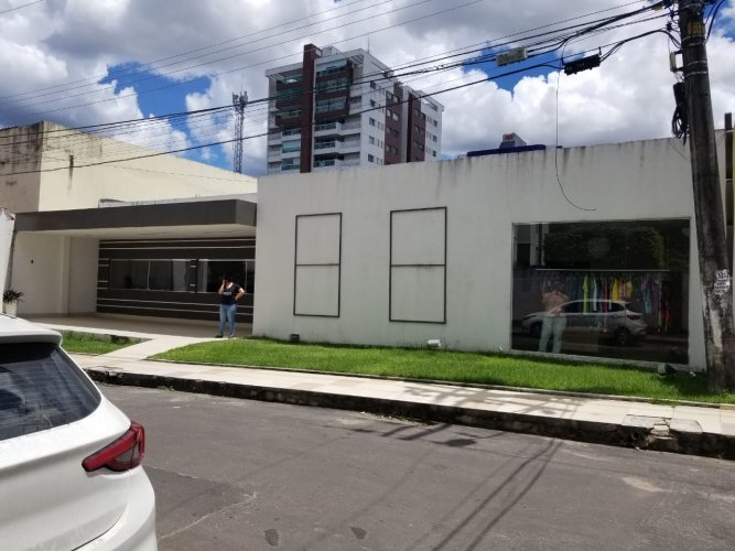 Academia 500m2T Completa noVieiralves Com Recepcao Salao (ApGinastica) Sala (PoleDance) 4Sala (Avaliacao Hidromasaagem) Piscina Vestuario Porteira Fechada. -Classificados de Imóveis Venda Aluguel Compra Avaliação classificados de imóveis manaus aluguel imóvel classificados am