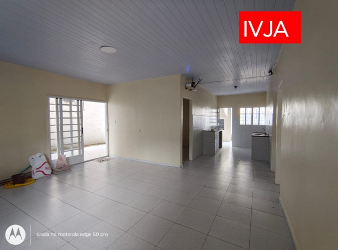Casa238m2T CjCastBranco BomLocalProx MercadJapones 3QSte S2Amb SCopa WC DeposQ AServ Churr 3VGar+ Quintal  PEletron 2CamarasMI AlarmeMI Quintal VarC CConsert 2LampES IncluiIPTU-Classificados de Imóveis Venda Aluguel Compra Avaliação classificados de imóveis manaus aluguel imóvel classificados am
