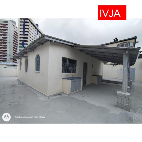 Casa238m2T CjCasteloBranco Boa Moradia Local Prox BancoBrasil 3Qtos(1Ste) SEstar2A SCopaArm WC AServ 3VGar Var Quintal PElet CConsertina 2CamMI 2LampESolar CAlarmeMI Incluso IPTU.-Classificados de Imóveis Venda Aluguel Compra Avaliação classificados de imóveis manaus aluguel imóvel classificados am