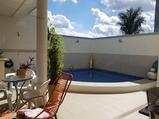 Casa 300m2T Duplex Alto Padrao Cd Tapajos Seguranca Moradia Lazer. 3Ste (2Close) Terraco Sal(3A) SCopa 2WC AServ Mobilia 3VGar Pisc Edicula Mais 540MilSDev 6900Pres 500Cd.-Classificados de Imóveis Venda Aluguel Compra Avaliação classificados de imóveis manaus aluguel imóvel classificados am