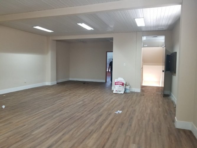 Predio 108m2T 5Piso Comercial (Clinica Escola Escritorio Outros) LadoSebrae CadaPiso Salao96m2  Divisao SalasRemovivel WC AServ Poco Alugar3Mil/Piso.-Classificados de Imóveis Venda Aluguel Compra Avaliação classificados de imóveis manaus aluguel imóvel classificados am