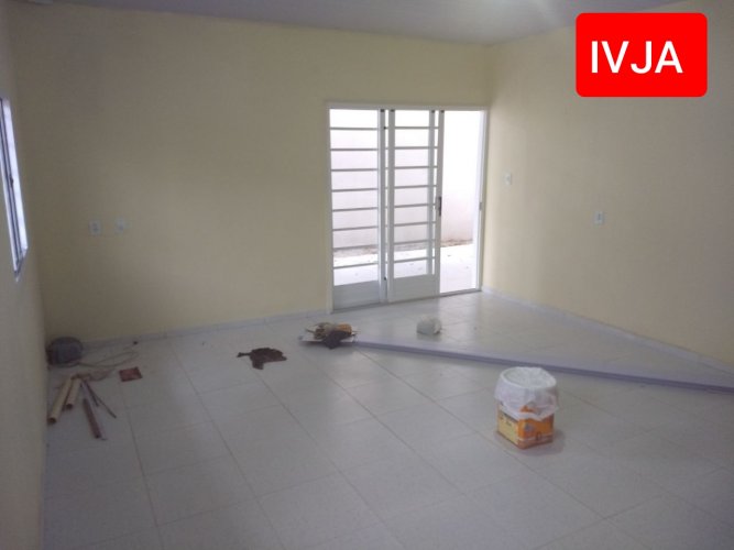 Casa238m2T CjCastBranco BoaLocalizProx MercadJapones 3QSuite S2Amb SCopa WC DeposQ AServ Churr 3VGar+ Quintal  PEletronico 2CamarasMI AlarmeMI Quintal VarC CConsertina  IncluiIPTU-Classificados de Imóveis Venda Aluguel Compra Avaliação classificados de imóveis manaus aluguel imóvel classificados am