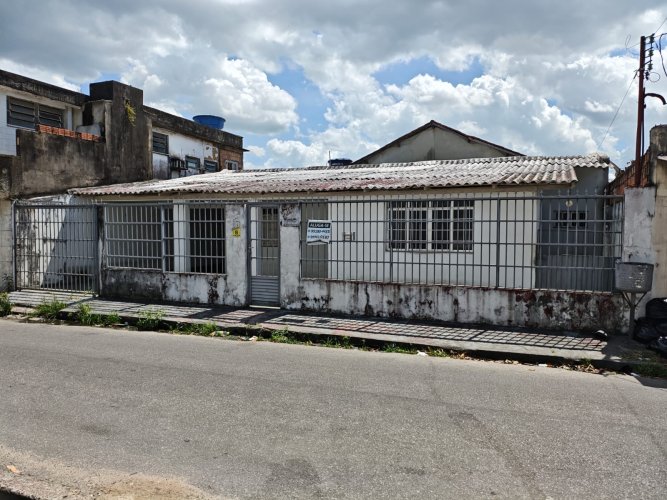 Casa238m2T CjCasteloBranco BoaMoradia Localizacao ProxRuaComercio 4Quartos(2Sts) S2Ambiente SCopa AServ Quintal Var 3VGar 2PSolarLE InclusoIPTU.-Classificados de Imóveis Venda Aluguel Compra Avaliação classificados de imóveis manaus aluguel imóvel classificados am
