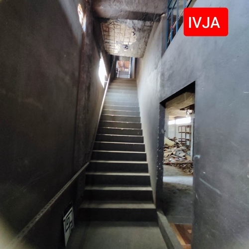 Predio 420m2TC ComercialResidencial Alto Trafego NaAvTefe ElevadorServico. 5Piso Residencia(3Sts Salao SCopa AServ Piscina) 2Piso Comercio 4,3e1PisoDeposito. Documentado-Classificados de Imóveis Venda Aluguel Compra Avaliação classificados de imóveis manaus aluguel imóvel classificados am