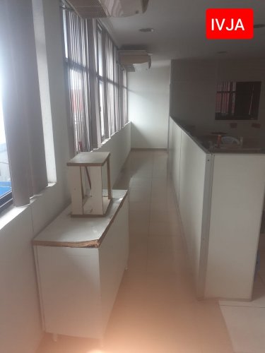 Ponto Comercial 180m2Construido  NoSegundo Piso Proximo Fundacao Bradesco Salao Climatizado Sala Recepcao Cozinha WC Inclue IPTU Paga Agua Luz Compartilhada.-Classificados de Imóveis Venda Aluguel Compra Avaliação classificados de imóveis manaus aluguel imóvel classificados am