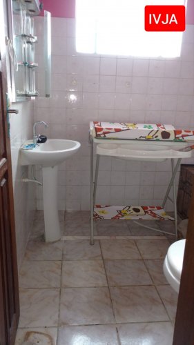 CasaDuplex 100m2CT Bom Acesso Prox Comando Geral Da Policia 1Piso Salao(4x4Comercial) WC SalaCopa AServico 2Piso 3Qtos(2Suite) WC.-Classificados de Imóveis Venda Aluguel Compra Avaliação classificados de imóveis manaus aluguel imóvel classificados am