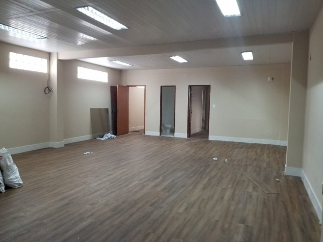 Predio 108m2T 5Piso Comercial (Clinica Escola Escritorio Outros) LadoSebrae CadaPiso Salao96m2  Divisao SalasRemovivel WC AServ Poco Alugar3Mil/Piso.-Classificados de Imóveis Venda Aluguel Compra Avaliação classificados de imóveis manaus aluguel imóvel classificados am