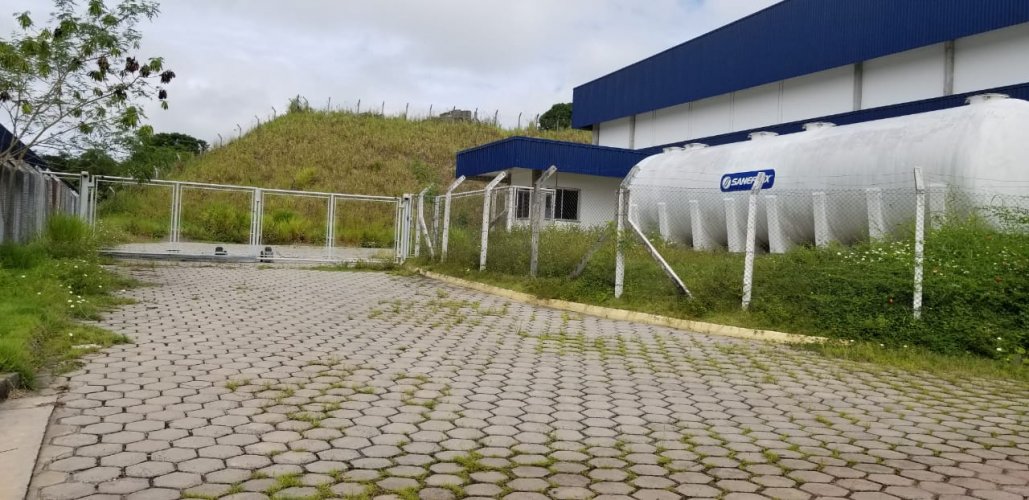Galpao 14500m2T Alto Padrao Construcao Para Industria Servico Com 1Galpao Operacional 1Galpao Administracao 2Garitas Estacionamento Poco. Mais Luz IPTU Caucao.-Classificados de Imóveis Venda Aluguel Compra Avaliação classificados de imóveis manaus aluguel imóvel classificados am
