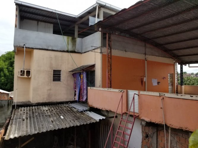 Casa 400m2T Comercial Residencial Bom Acesso Proximo Principal DoManoa Com 2PtoComercial 3Apartamento 1Cobertura (Lazer Visao Panoramica) Boa Divisao Ventilacao. -Classificados de Imóveis Venda Aluguel Compra Avaliação classificados de imóveis manaus aluguel imóvel classificados am