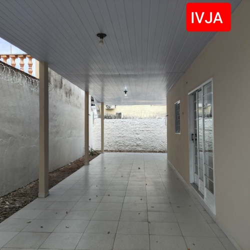 Casa238m2T CjCastBranco BoaLocalizProx MercadJapones 3QSuite S2Amb SCopa WC DeposQ AServ Churr 3VGar+ Quintal  PEletronico 2CamarasMI AlarmeMI Quintal VarC CConsertina  IncluiIPTU-Classificados de Imóveis Venda Aluguel Compra Avaliação classificados de imóveis manaus aluguel imóvel classificados am